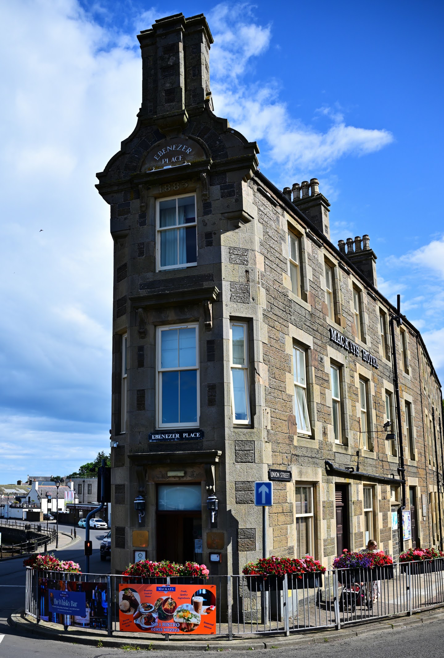 Ebenzer Place – laut Guiness Buch der Rekorde mit 2,06 Metern die kürzeste Straße der Welt